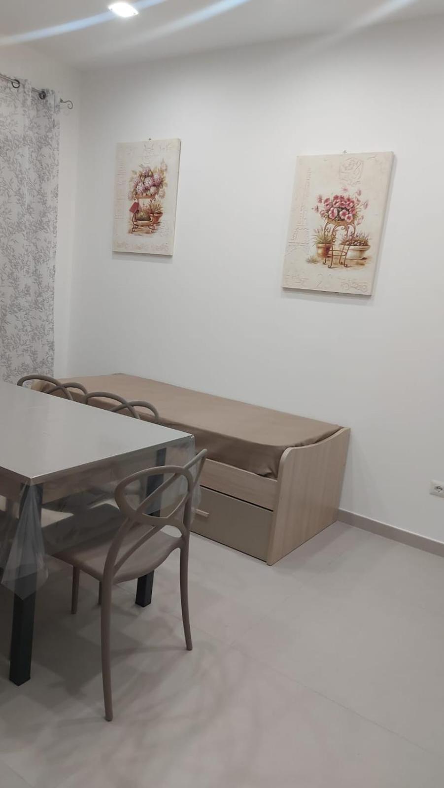 Casa Vacanze Lisa&Gio Brusciano Εξωτερικό φωτογραφία